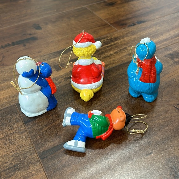 Sesame Street Vintage Christmas Ornaments Set - Picture 2 of 6